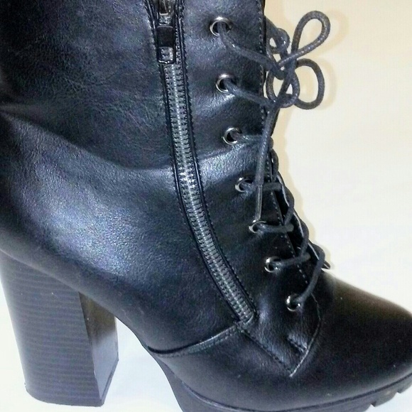 Charlotte Russe Shoes - Charlotte Russe ankle boot Size 8
